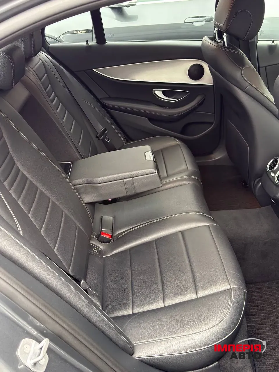 Mercedes-Benz E-Класс - фото 17