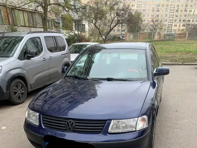 Volkswagen Passat - фото 1