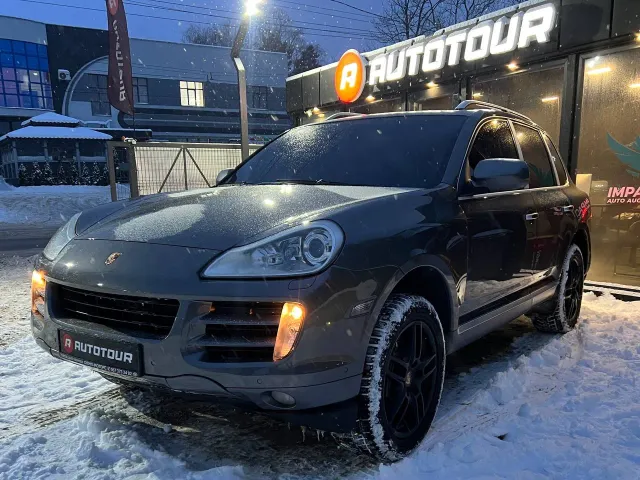 Porsche Cayenne - фото 2