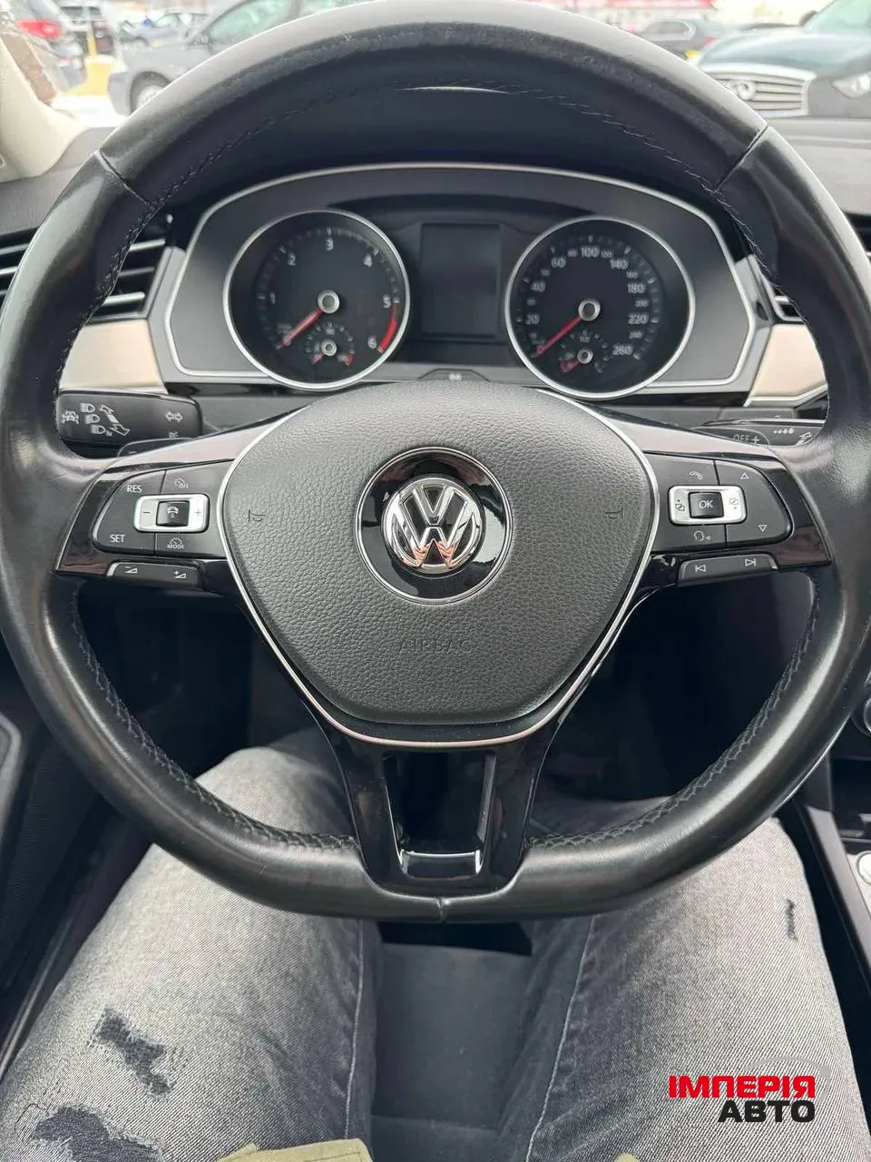 Volkswagen Passat - фото 3