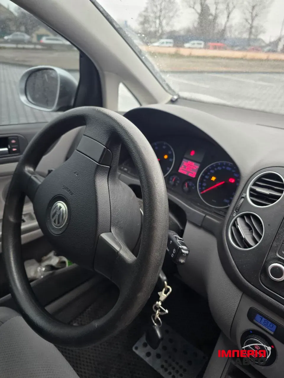 Volkswagen Golf Plus - фото 8