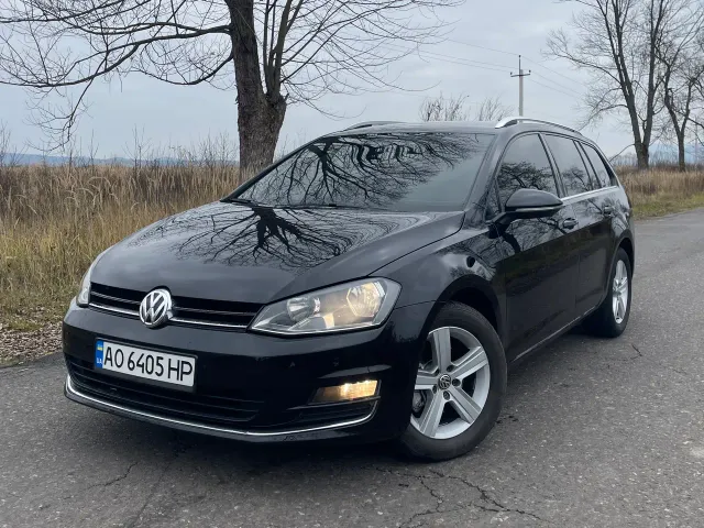 Volkswagen Golf - фото 2
