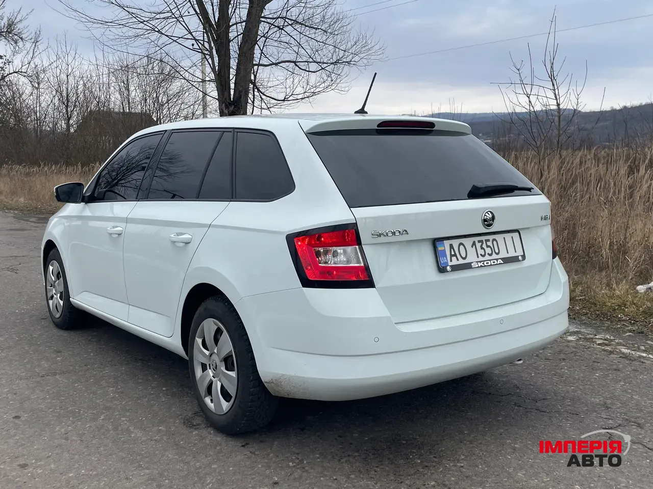 Skoda Fabia - фото 3