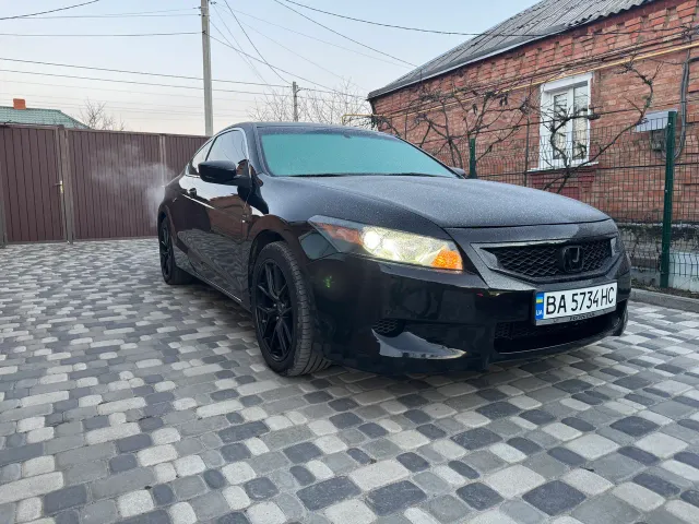 Honda Accord - фото 1