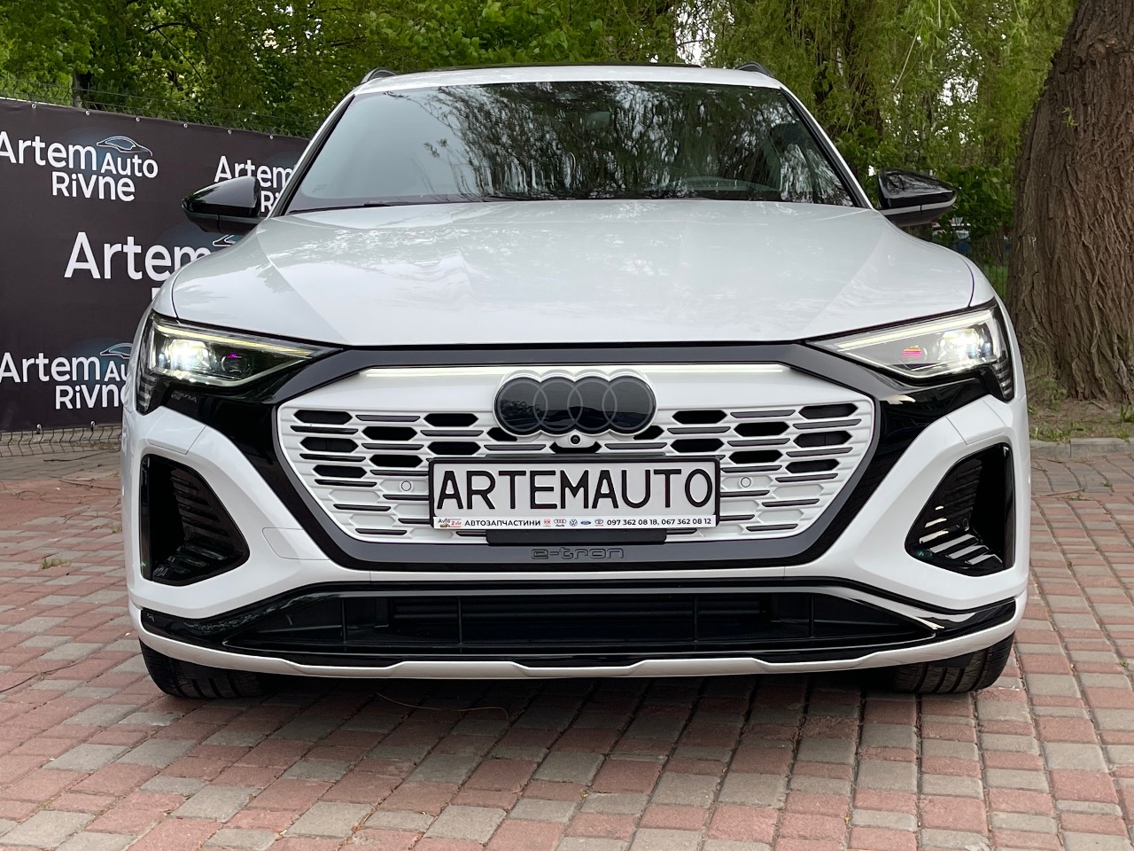 Audi Q8 e-tron - фото 10