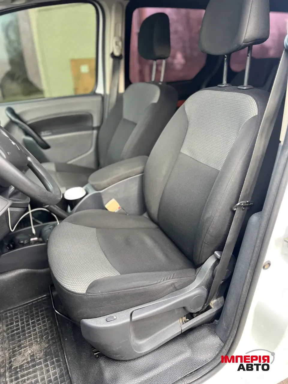 Renault Kangoo - фото 5