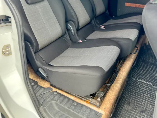 Renault Kangoo - фото 4