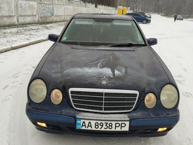 Mercedes-Benz E-Класс - фото 2