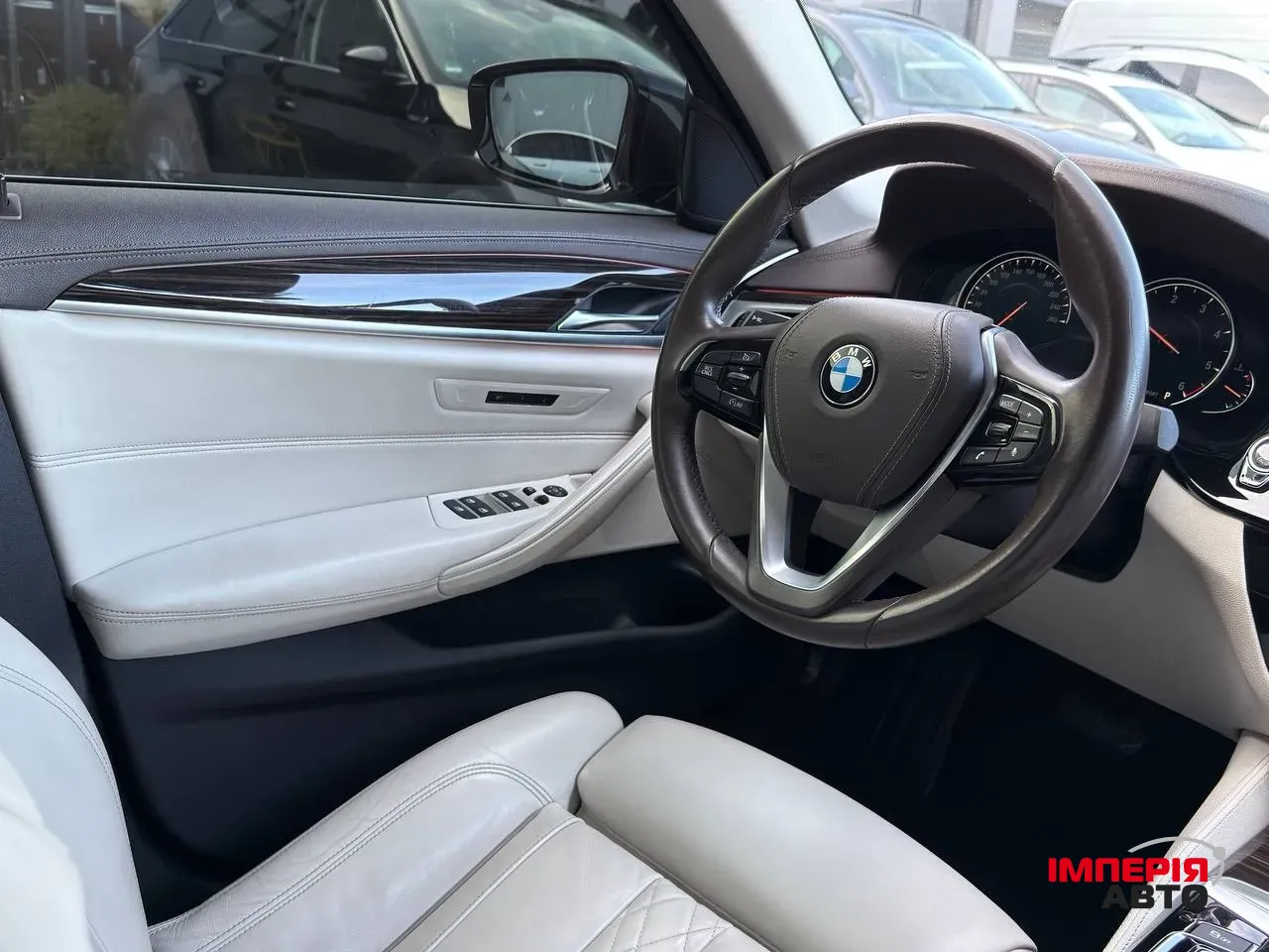 BMW 5 серії - фото 9