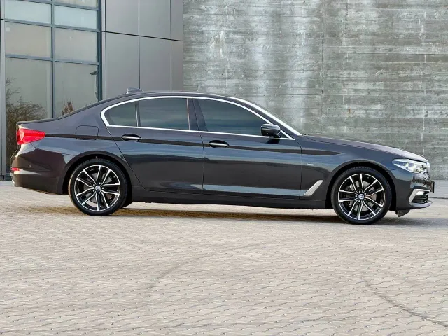 BMW 5 серії - фото 5