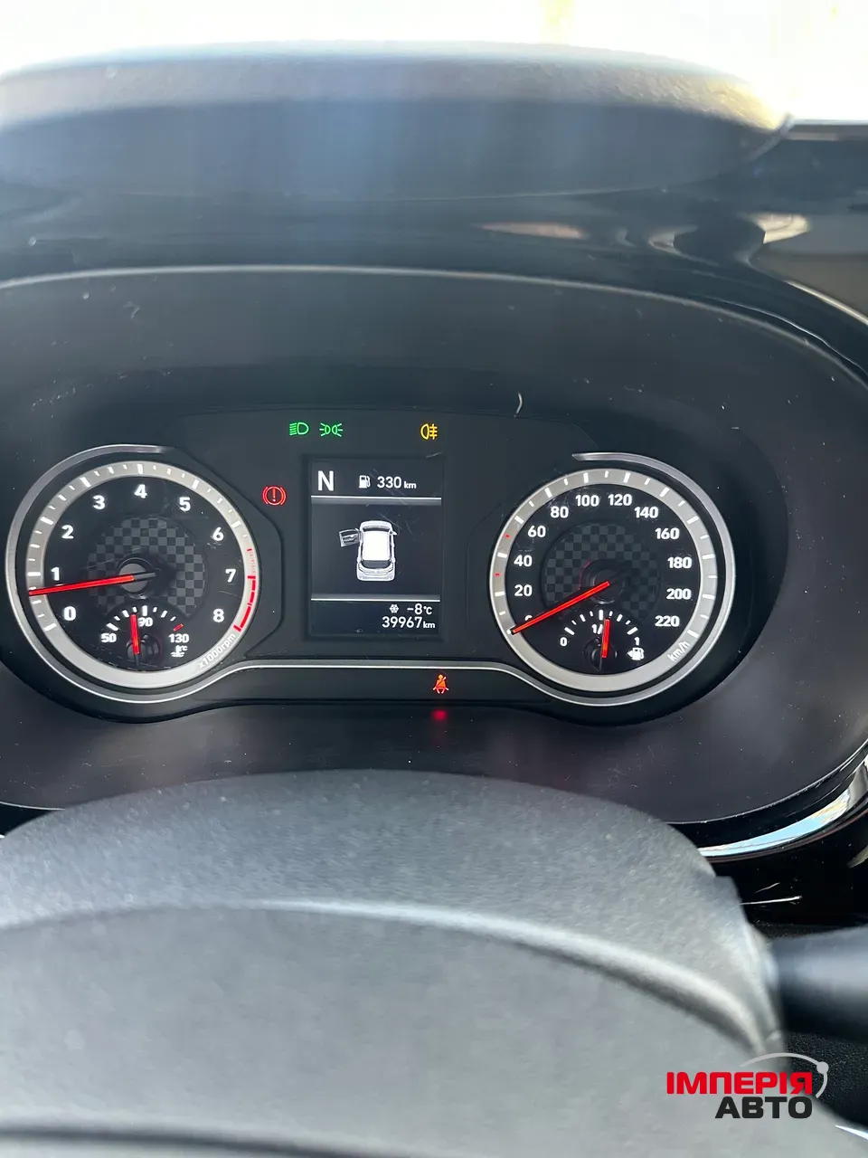 Hyundai i10 - фото 7