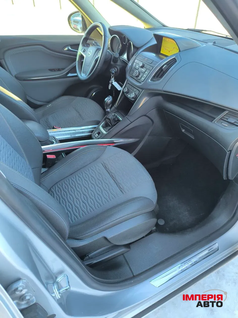 Opel Zafira - фото 20