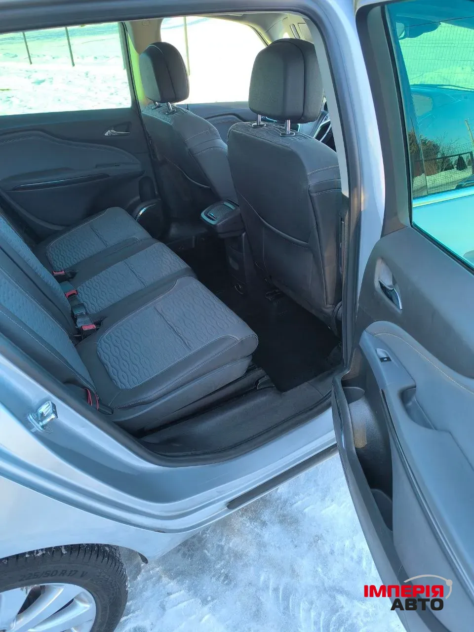 Opel Zafira - фото 19