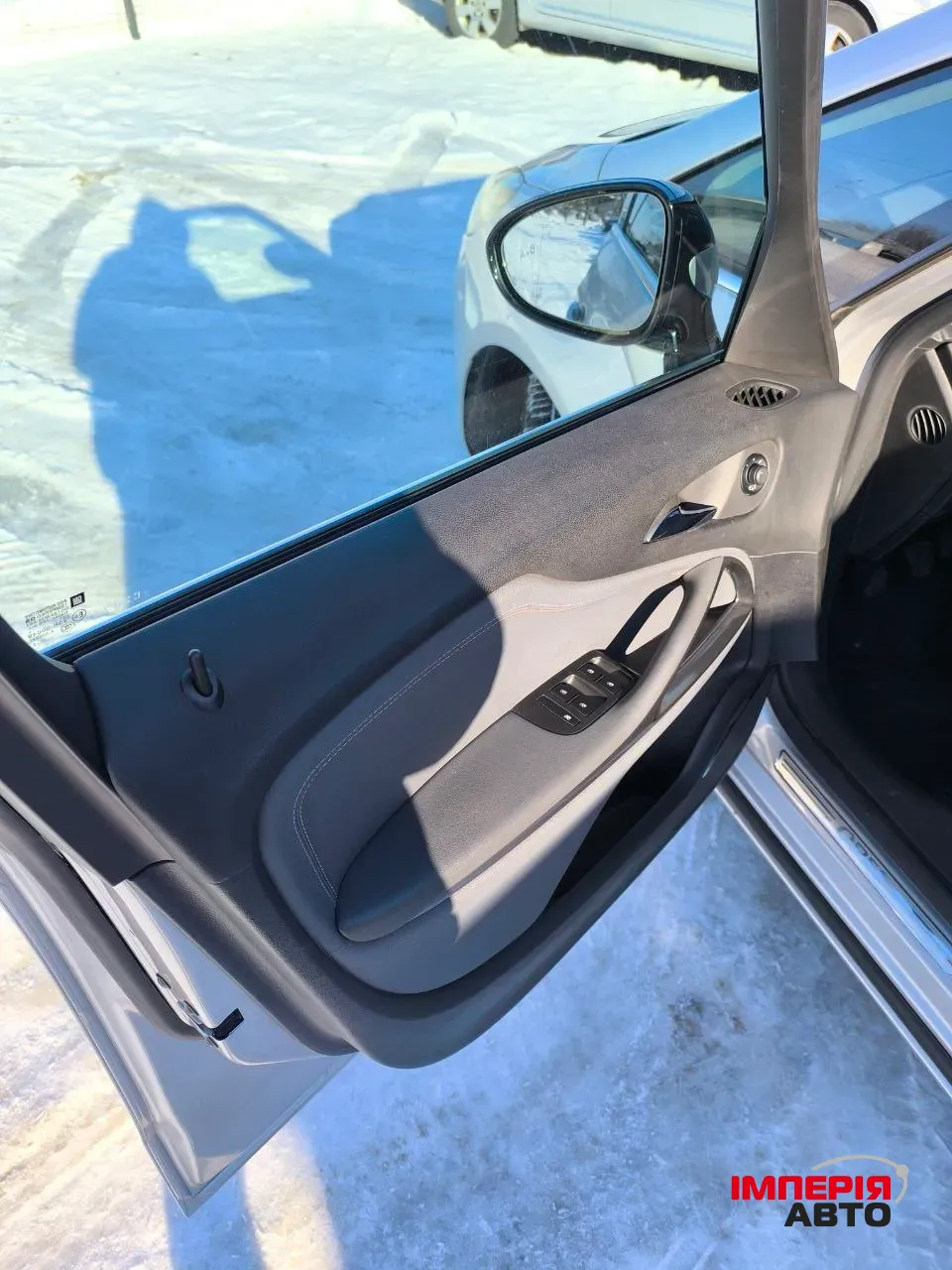 Opel Zafira - фото 10