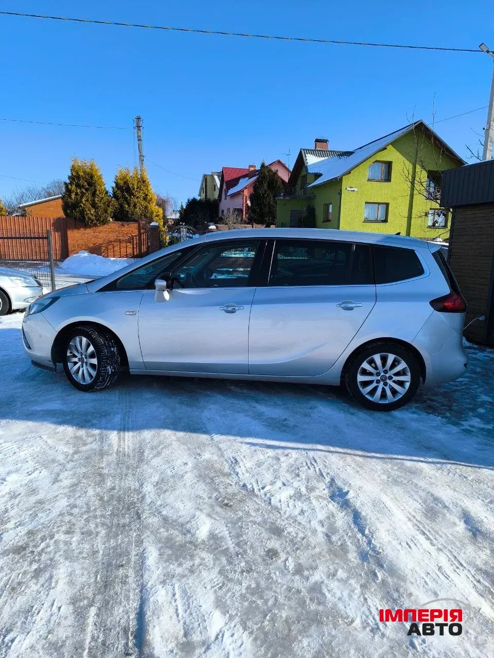 Opel Zafira - фото 12