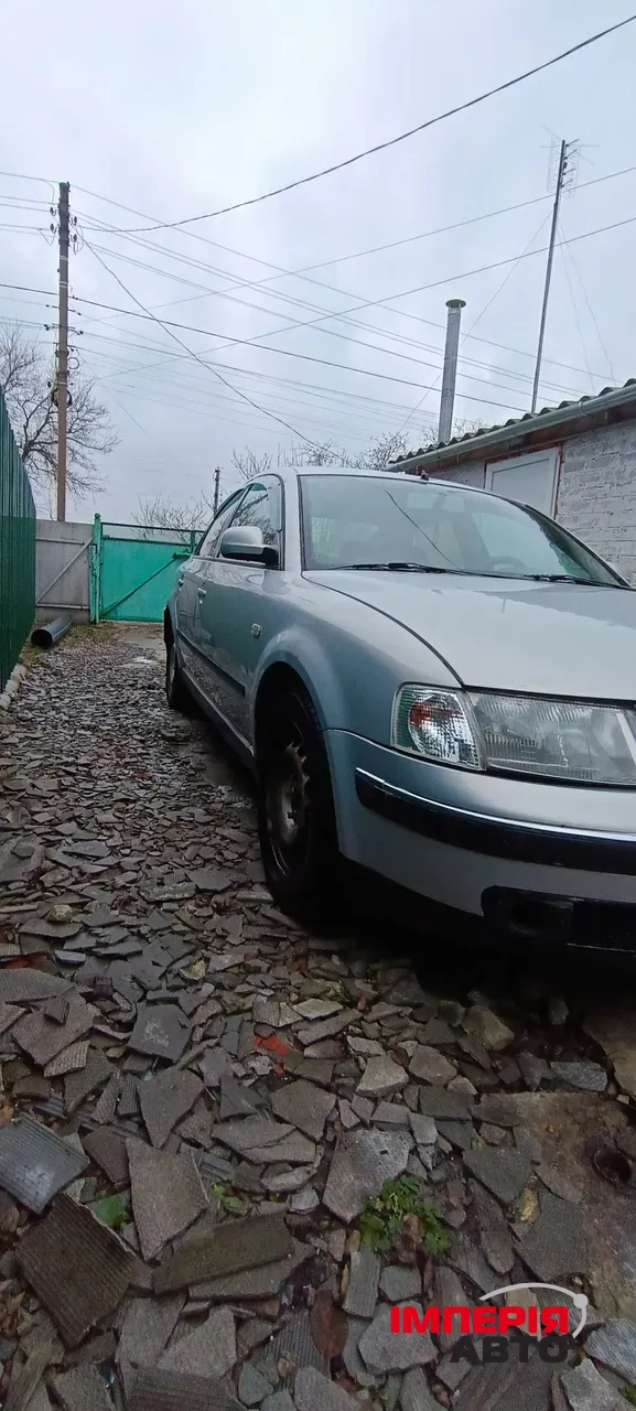 Volkswagen Passat - фото 2