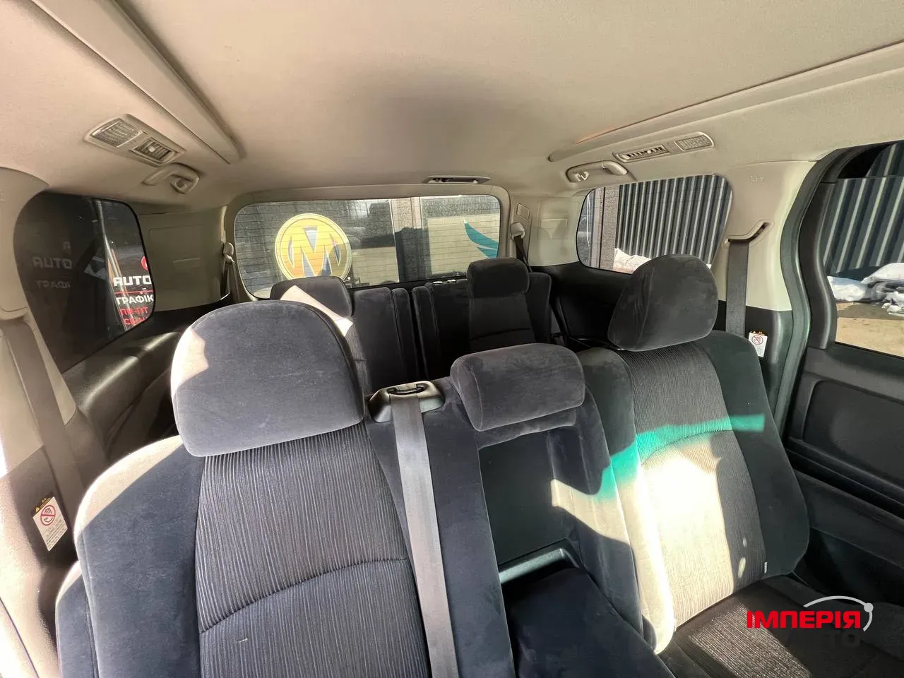 Toyota Vellfire - фото 7