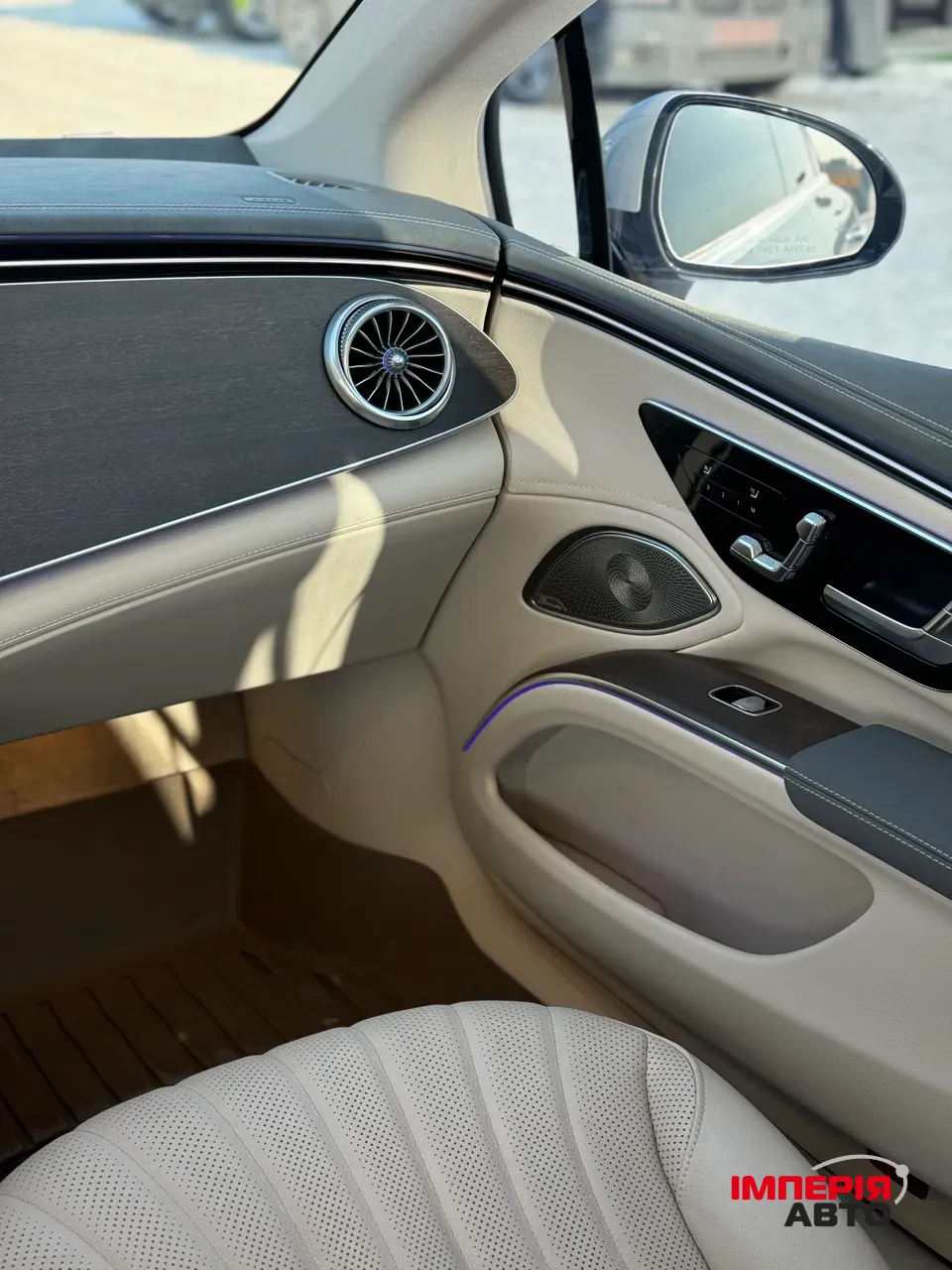 Mercedes-Benz EQS - фото 13