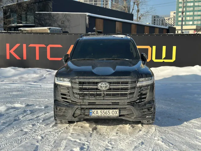 Toyota Land Cruiser - фото 1