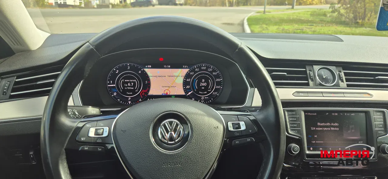 Volkswagen Passat - фото 6