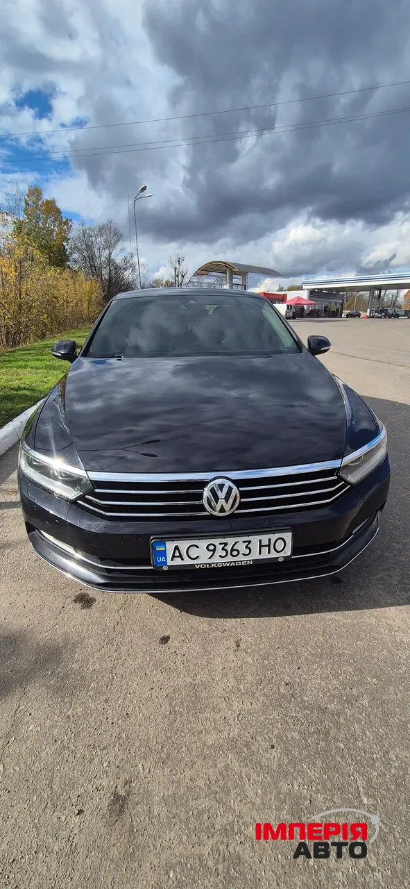 Volkswagen Passat - фото 2