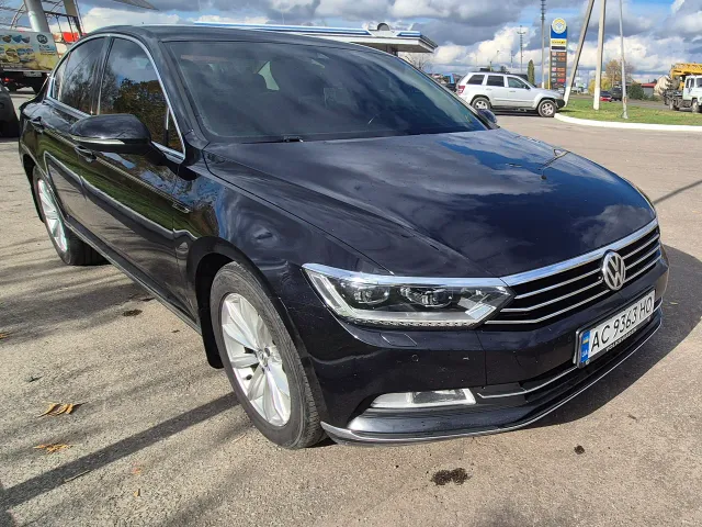 Volkswagen Passat - фото 3