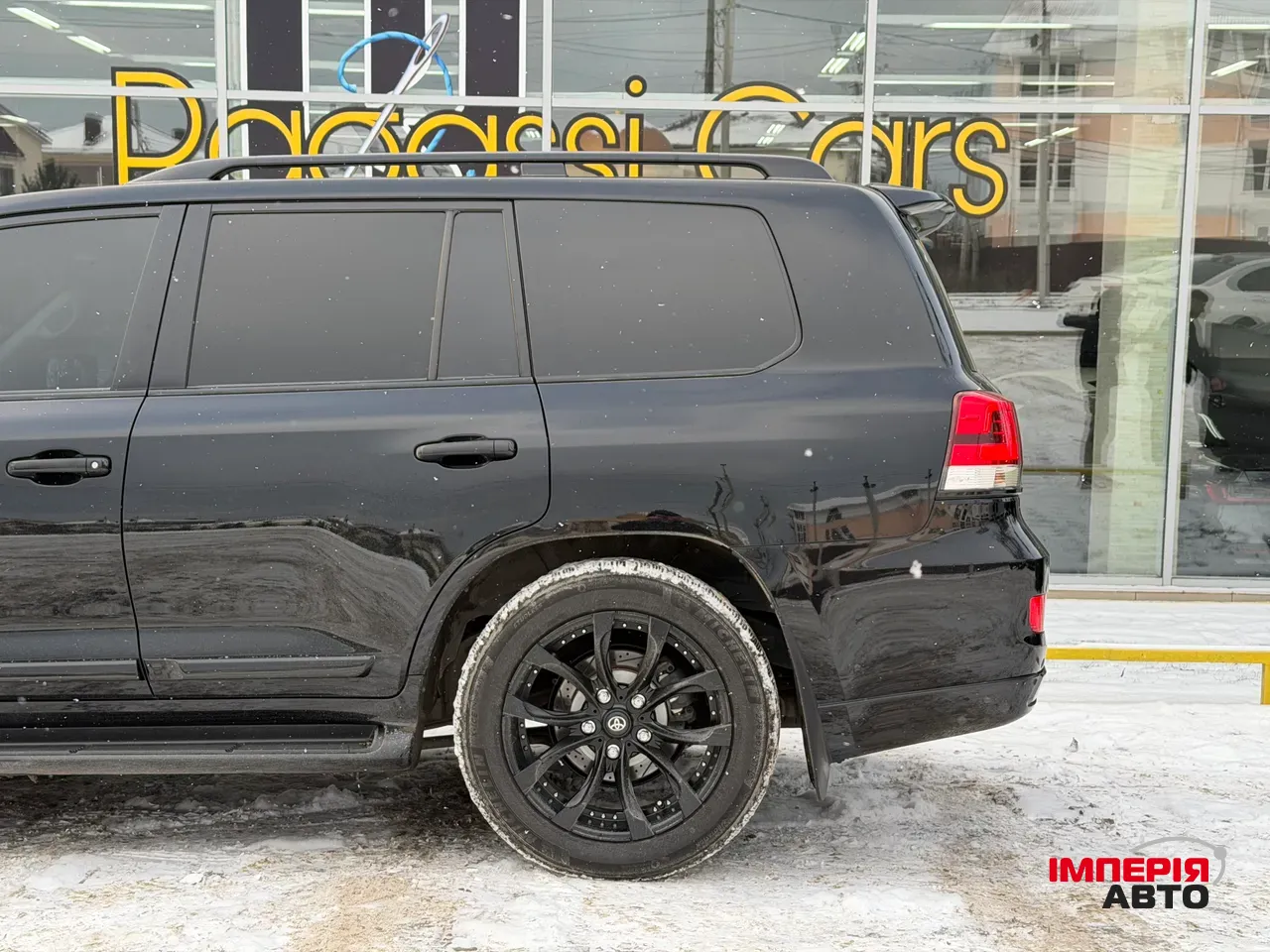 Toyota Land Cruiser - фото 8