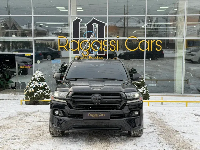 Toyota Land Cruiser - фото 2