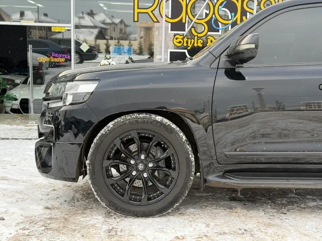 Toyota Land Cruiser - фото 5