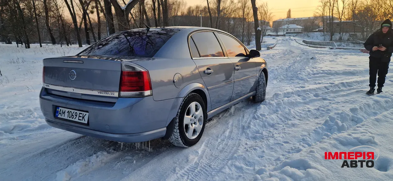 Opel Vectra - фото 4