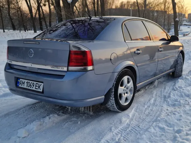 Opel Vectra - фото 3