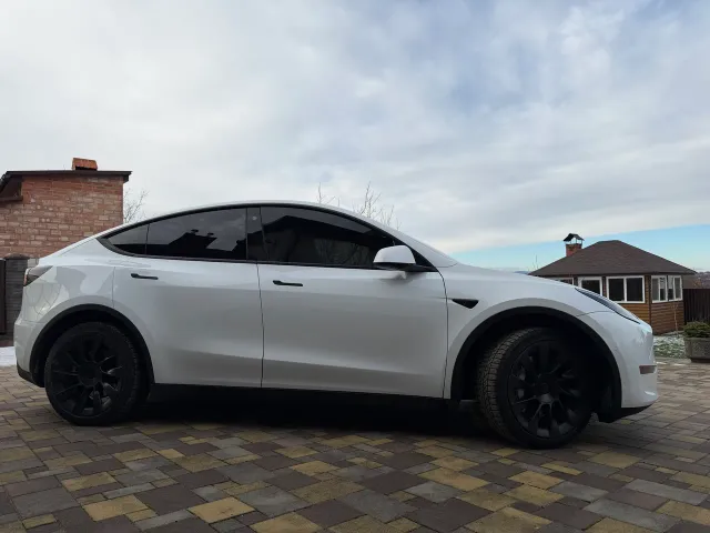 Tesla Model Y 2022, Трускавець, $24 800 - зображення 3