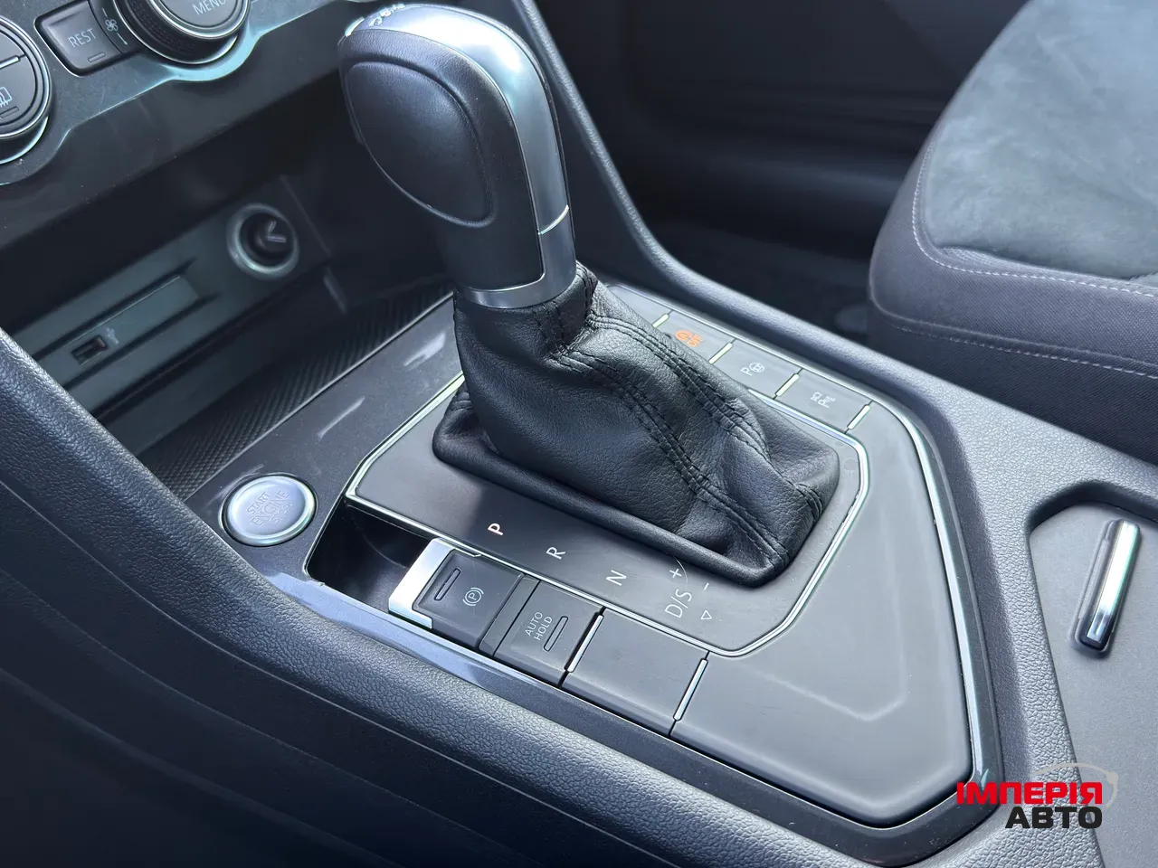 Volkswagen Tiguan - фото 19