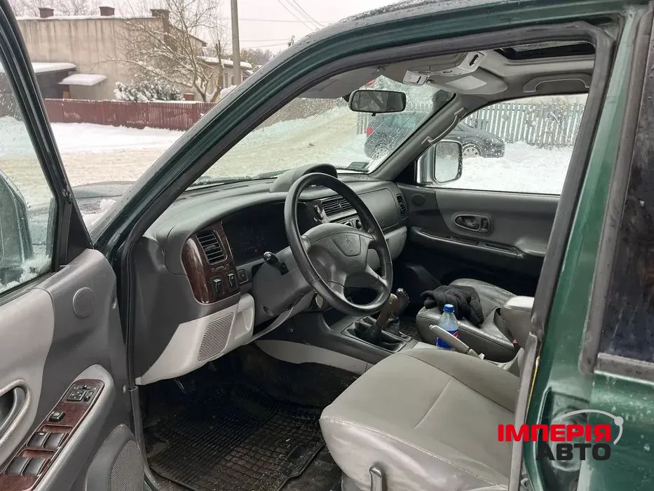 Mitsubishi Pajero Sport - фото 7