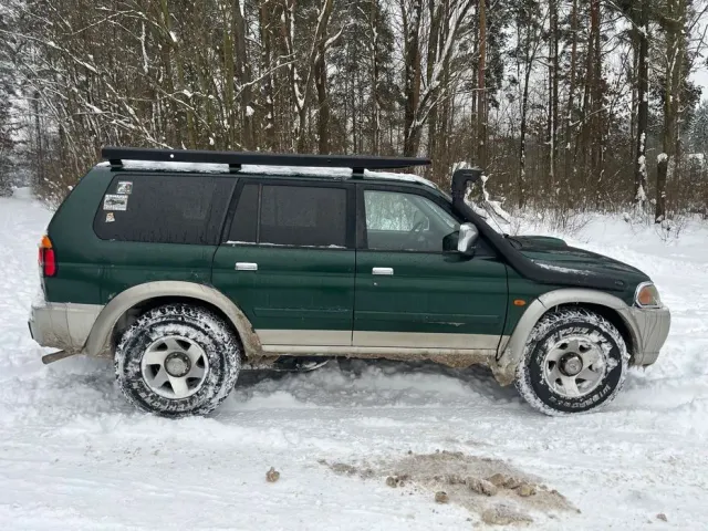 Mitsubishi Pajero Sport - фото 3