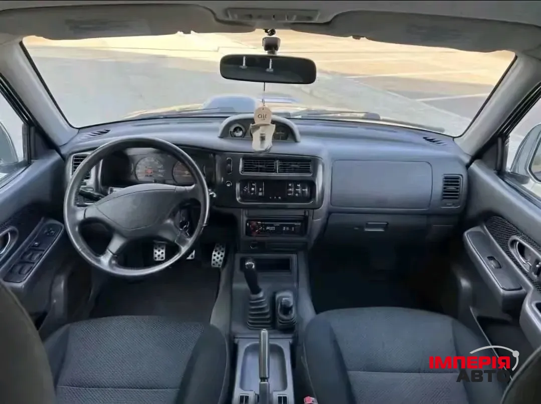 Mitsubishi L200 - фото 3