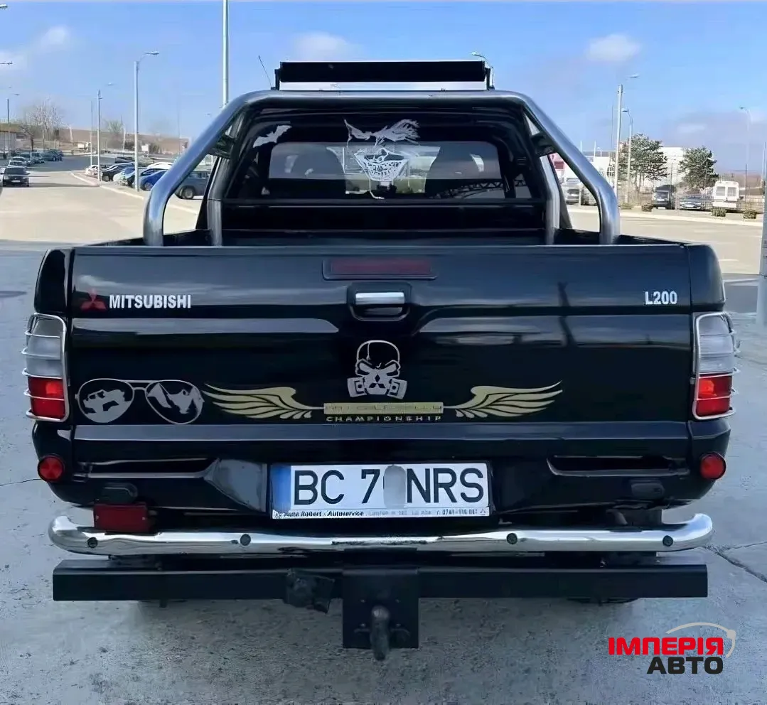 Mitsubishi L200 - фото 2