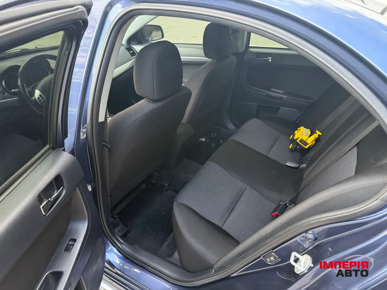 Mitsubishi Lancer - фото 11