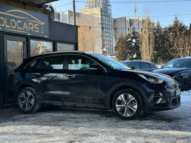 Kia Niro - фото 2