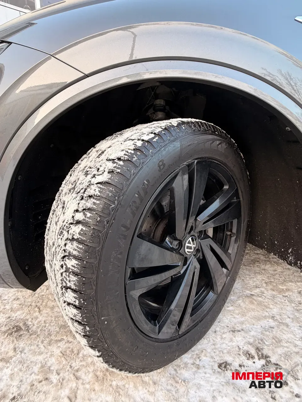 Volkswagen Touareg - фото 16