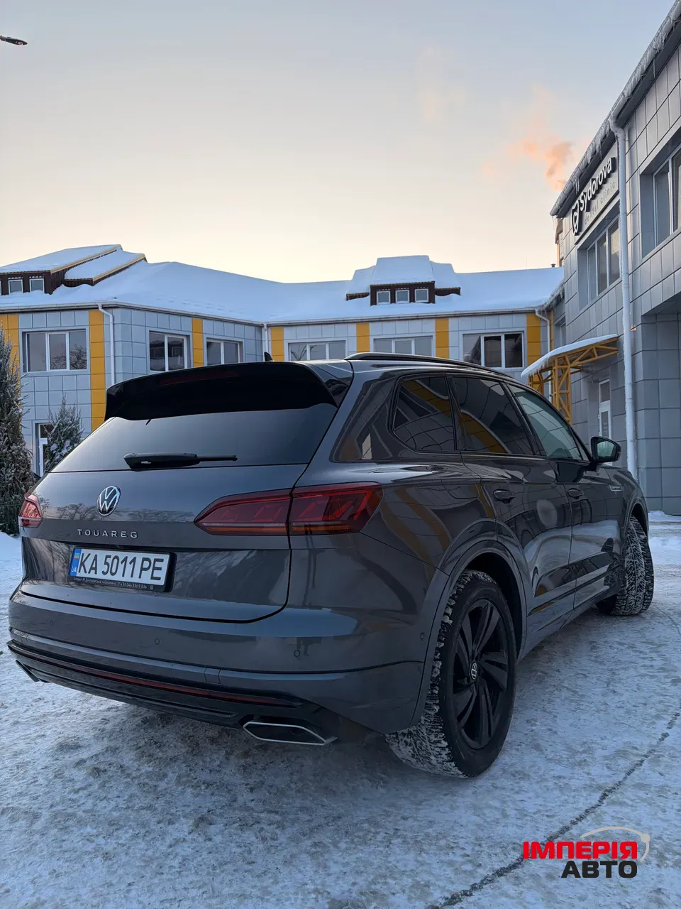 Volkswagen Touareg - фото 4