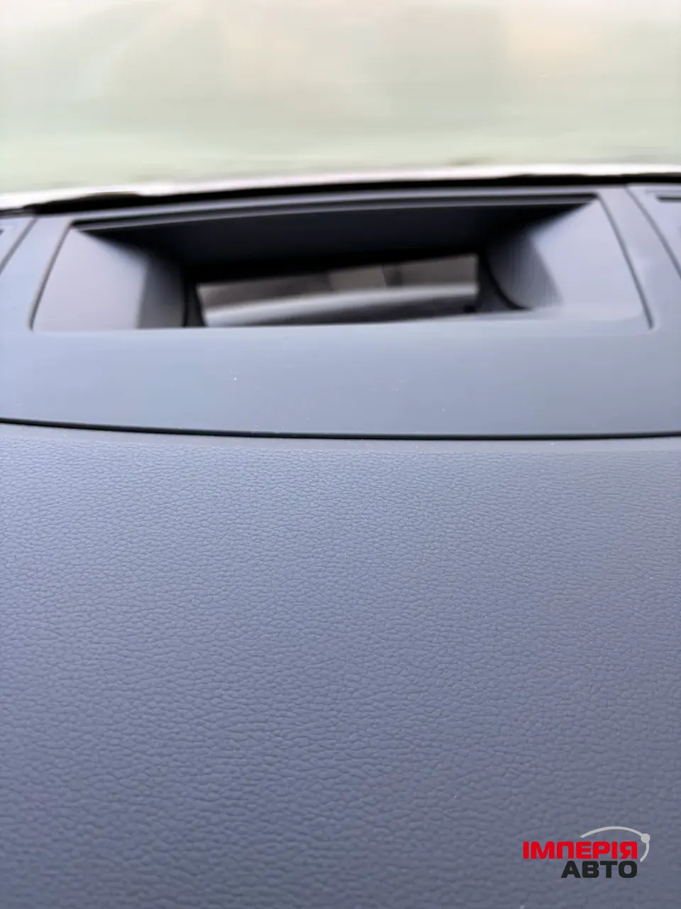 Volkswagen Touareg - фото 18