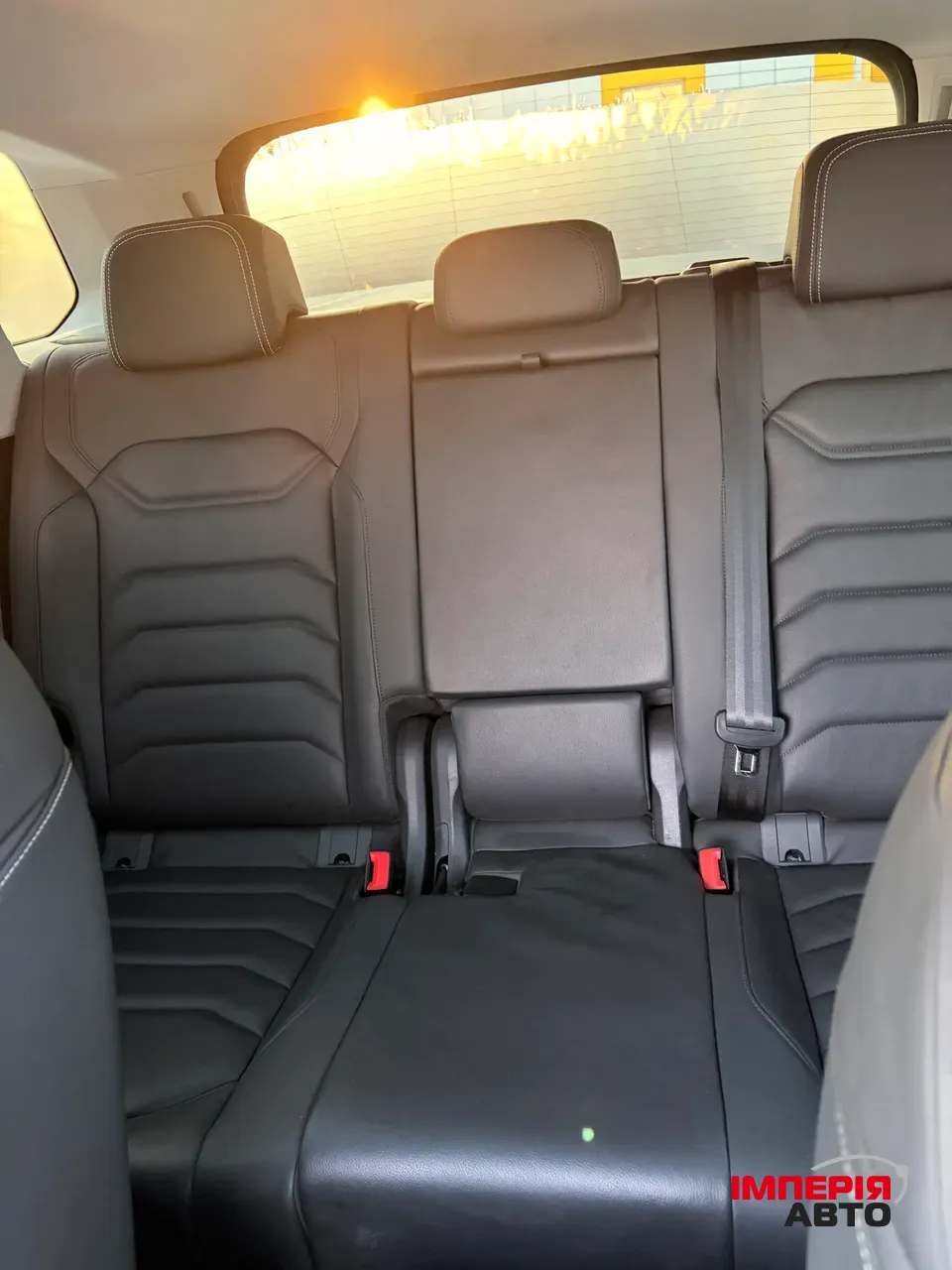 Volkswagen Touareg - фото 17