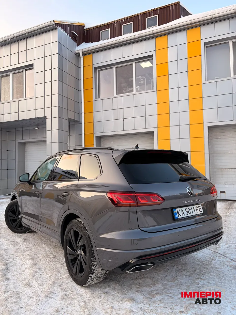 Volkswagen Touareg - фото 7