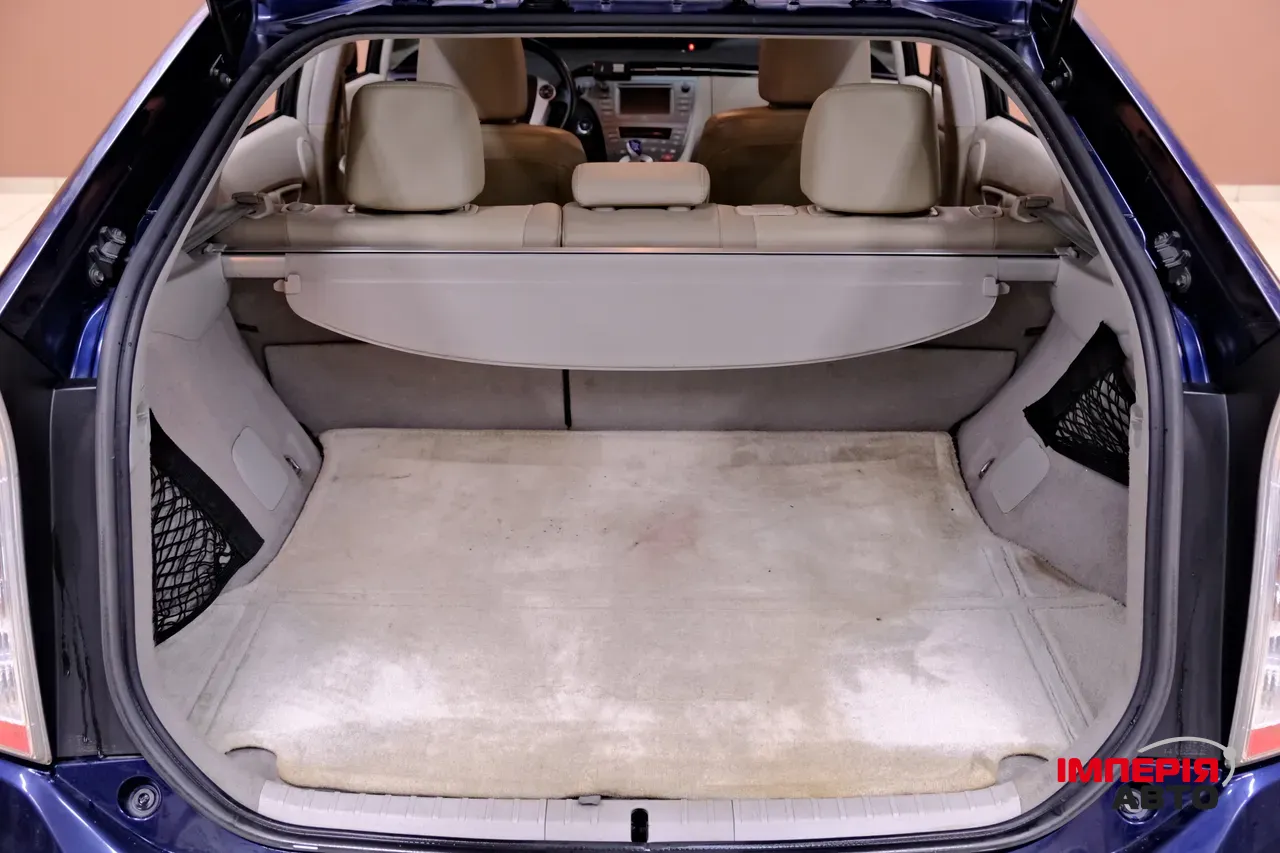 Toyota Prius - фото 9