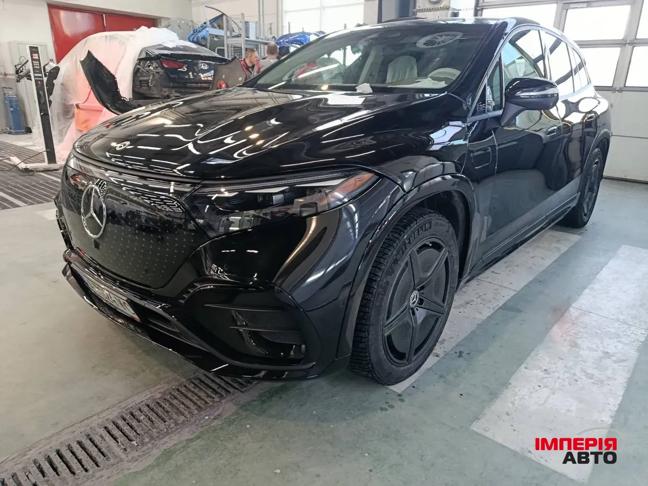 Mercedes-Benz EQS SUV - фото 13