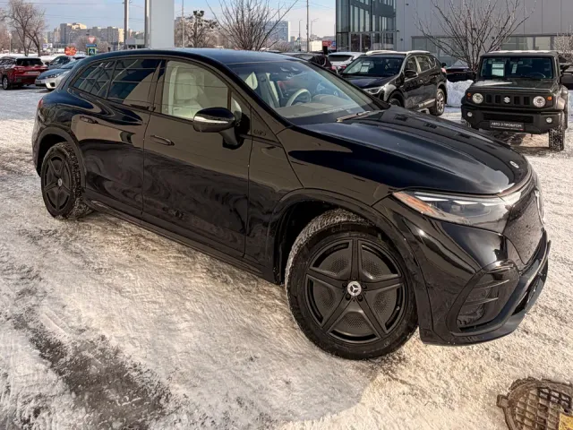 Mercedes-Benz EQS SUV - фото 2