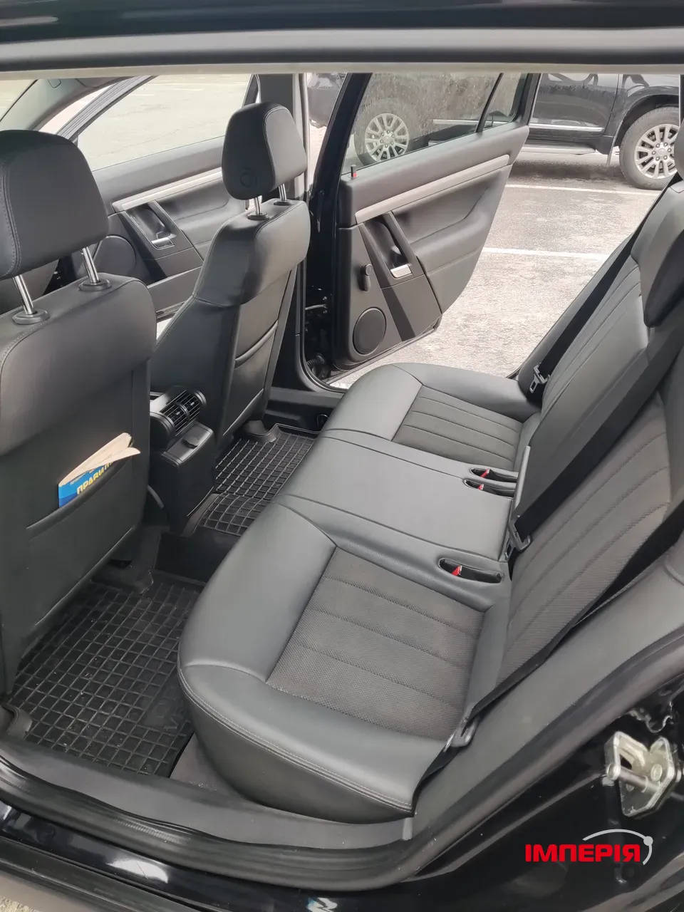 Opel Vectra - фото 17