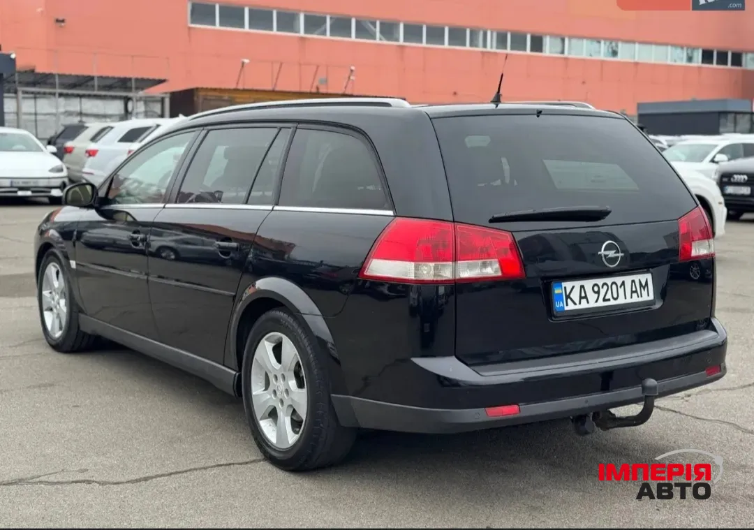 Opel Vectra - фото 4