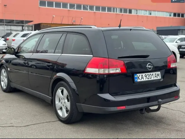 Opel Vectra - фото 4